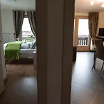 Al Camanel Апартаменты *