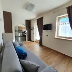 Al Camanel Апартаменты *