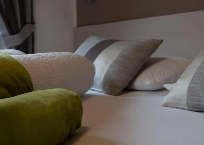 Al Camanel Apartament *